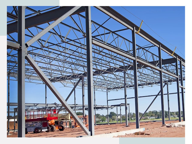 Строительство ферм с металлоконструкциями от 640 руб.